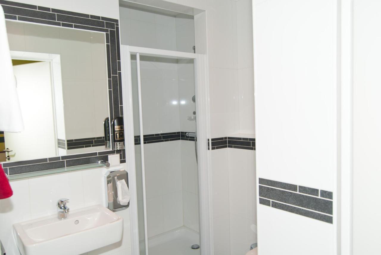 Hotel Residenz Hoessinger Karlstetten Экстерьер фото