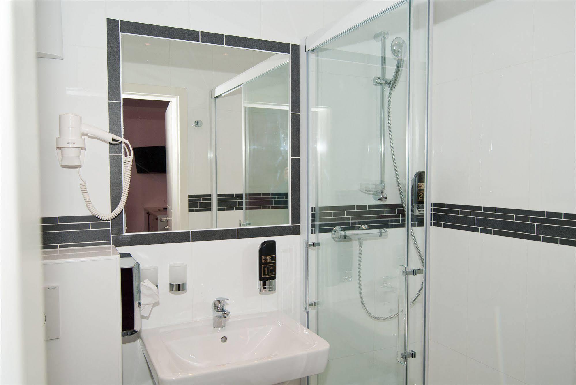 Hotel Residenz Hoessinger Karlstetten Экстерьер фото