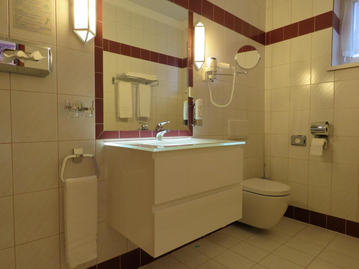 Hotel Residenz Hoessinger Karlstetten Экстерьер фото
