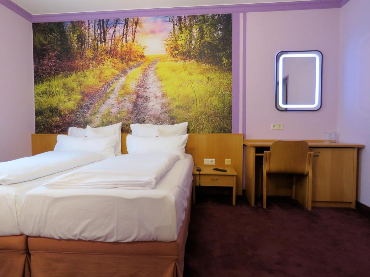 Hotel Residenz Hoessinger Karlstetten Экстерьер фото